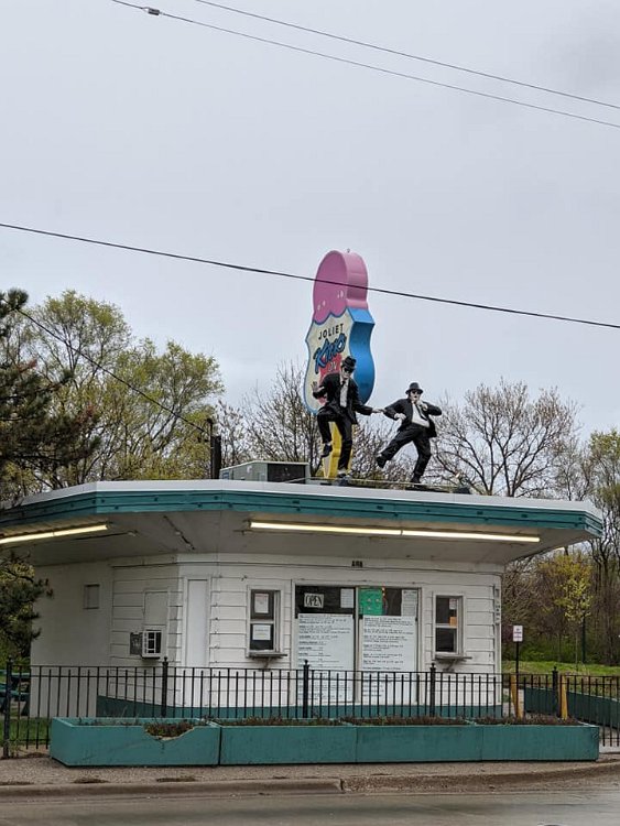 IL057